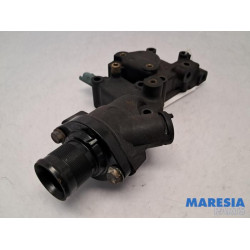Peugeot - 206 - Thermostat housing