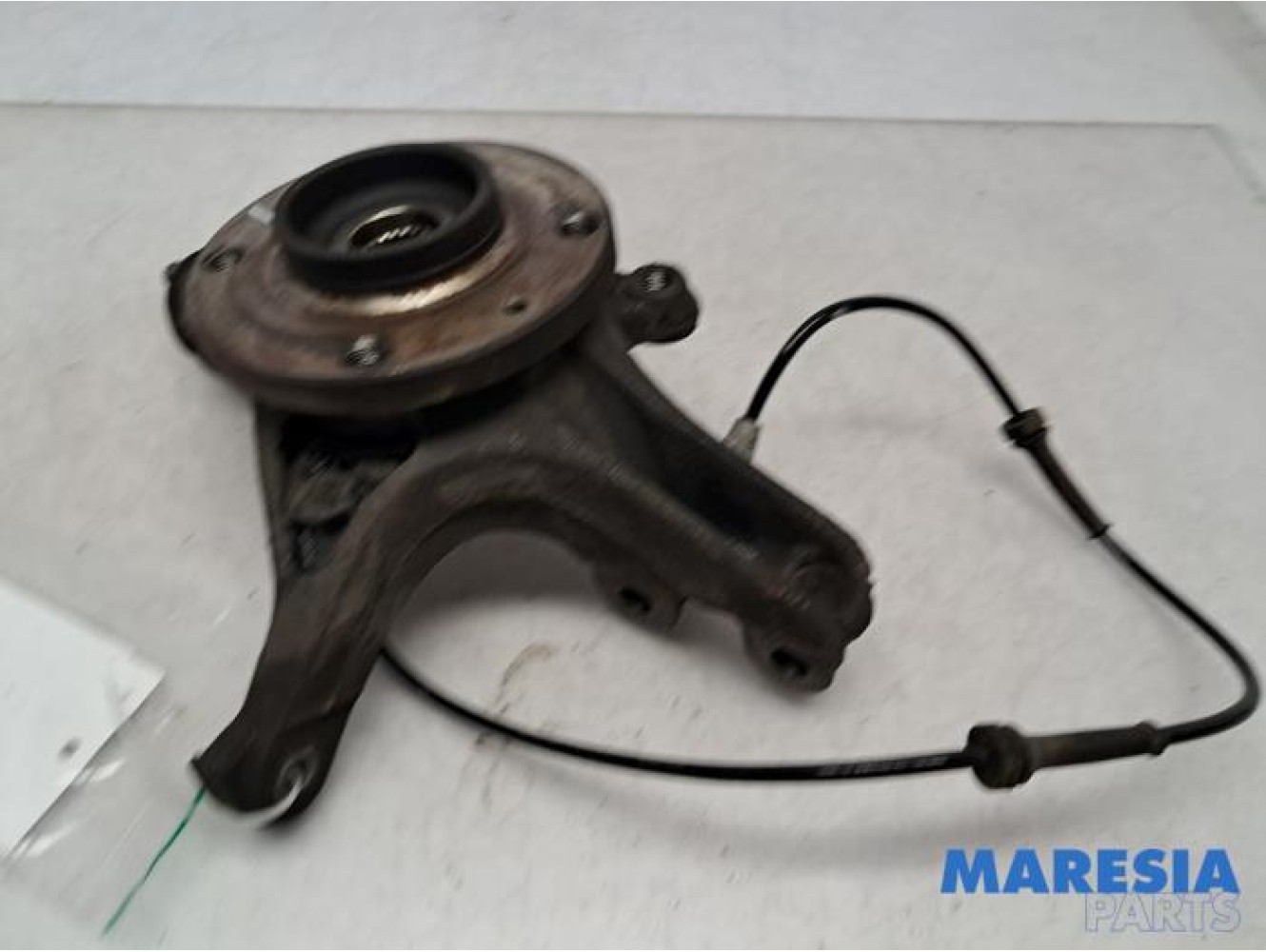 Peugeot - Partner - Knuckle, front left