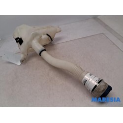Peugeot - Partner - Front windscreen washer reservoir