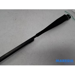 Peugeot - Partner - Front wiper arm
