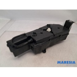 Peugeot - Partner - Additive tank