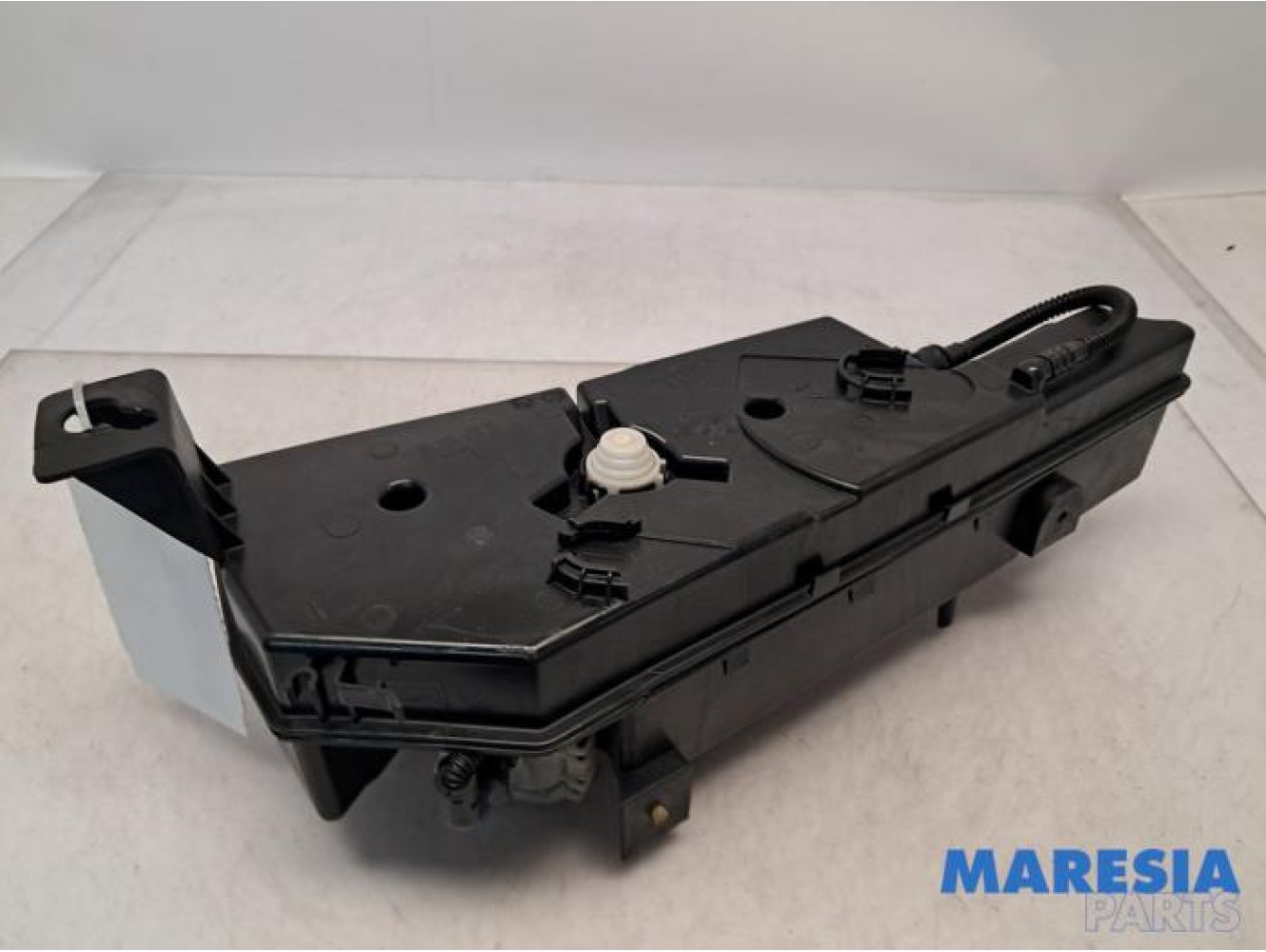 Peugeot - Partner - Additive tank