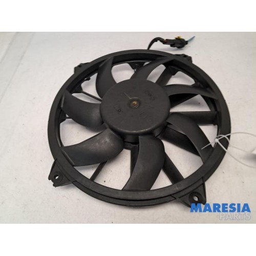 Peugeot - Partner - Fan motor