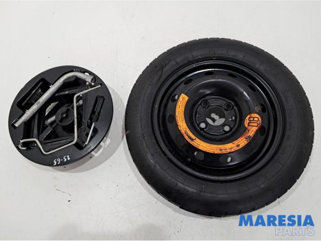 Fiat - 500 - Krikset + reservewiel