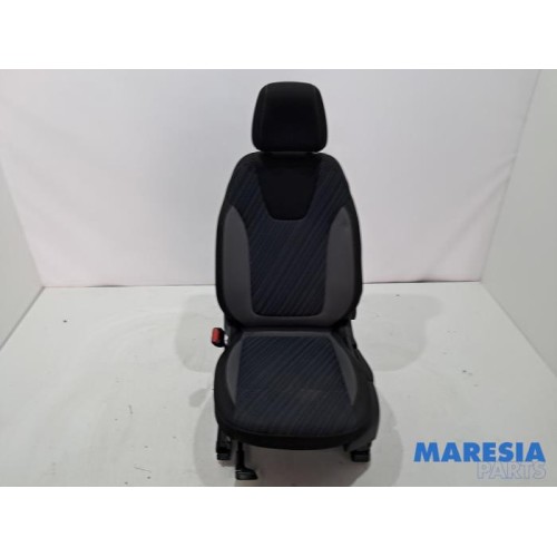 Opel - Crossland X - Stoel links