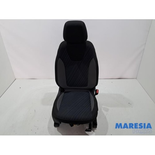 Opel - Crossland X - Seat, right