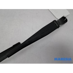 Peugeot - 308 - Front wiper arm