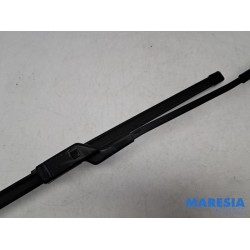 Peugeot - 308 - Front wiper arm