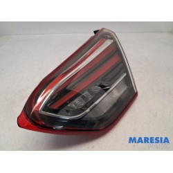 Opel - Crossland X - Taillight, right
