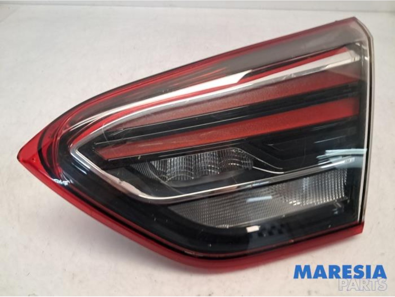 Opel - Crossland X - Taillight, right
