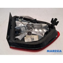 Opel - Crossland X - Taillight, right