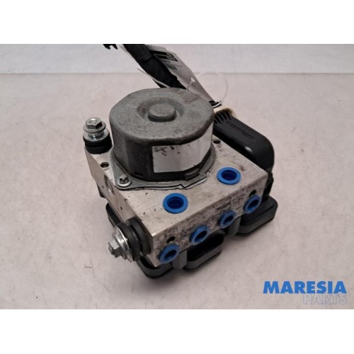 Peugeot - 308 - ABS pump