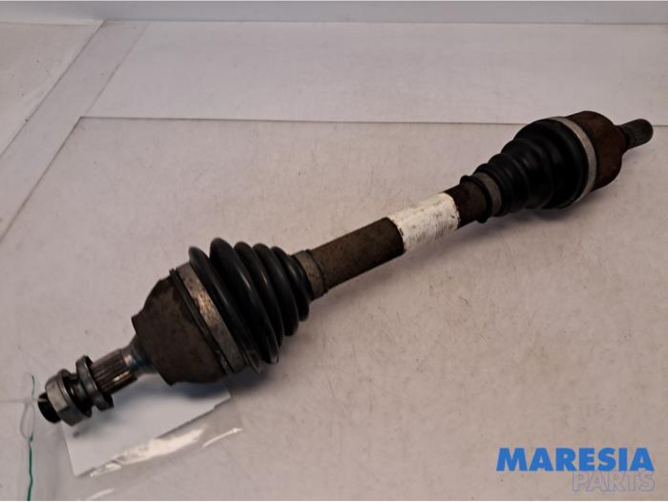 Peugeot - 3008 - Front drive shaft, left