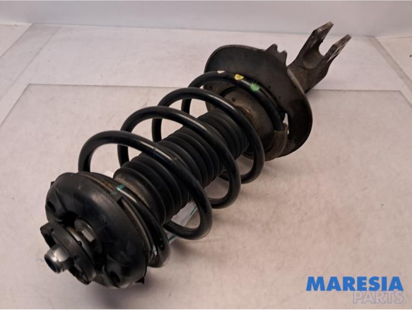 Peugeot - 3008 - Front shock absorber rod, left