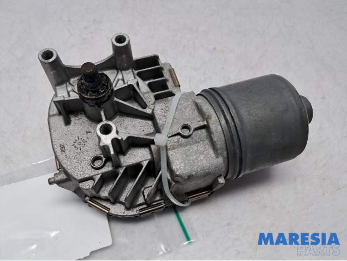 Peugeot - 3008 - Front wiper motor