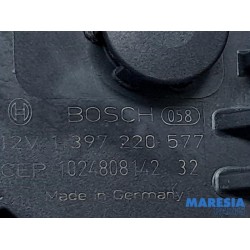Peugeot - 3008 - Front wiper motor