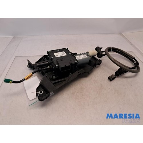 Peugeot - 3008 - Handrem motor