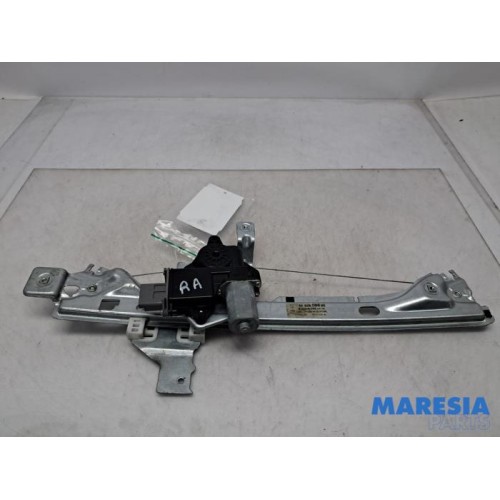 Peugeot - 3008 - Rear door window mechanism 4-door, right