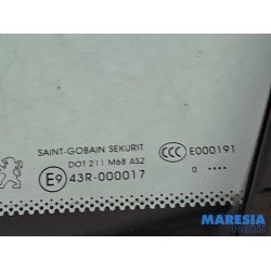 Peugeot - 3008 - Dreieckfenster links vorne