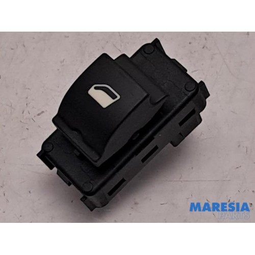 Peugeot - 3008 - Electric window switch