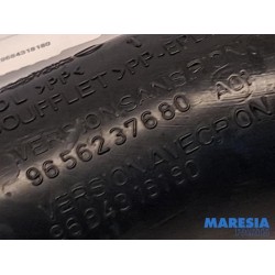 Peugeot - 3008 - Air intake hose