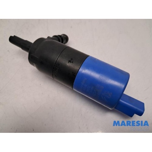 Peugeot - 3008 - Headlight washer pump