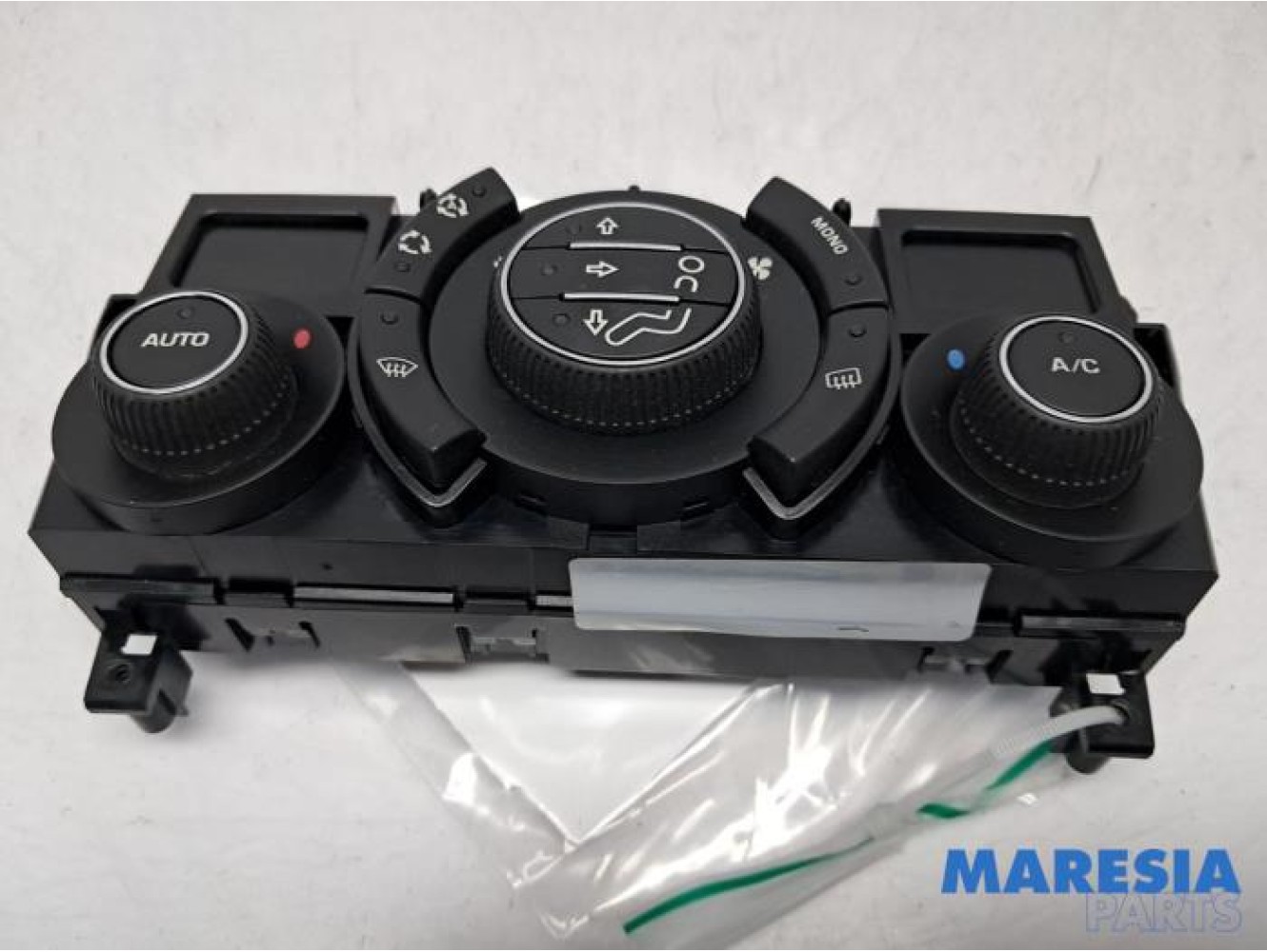 Peugeot - 3008 - Heater control panel