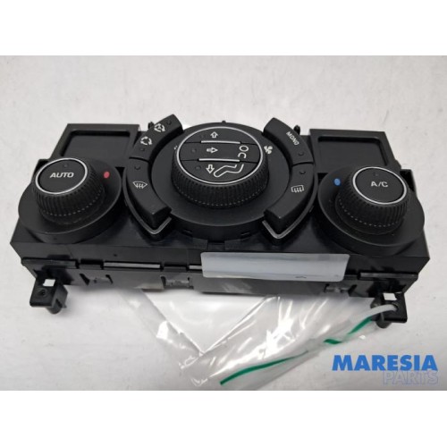Peugeot - 3008 - Heater control panel