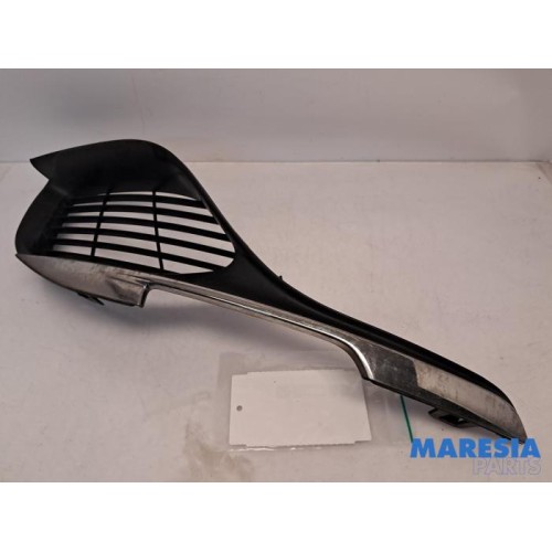 Peugeot - 308 - Pare-chocs grille