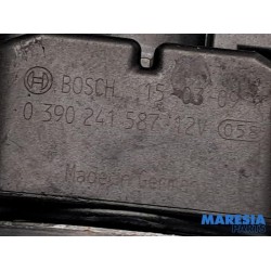 Peugeot - 308 - Front wiper motor