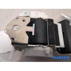 Peugeot - 308 - Rear seatbelt, centre