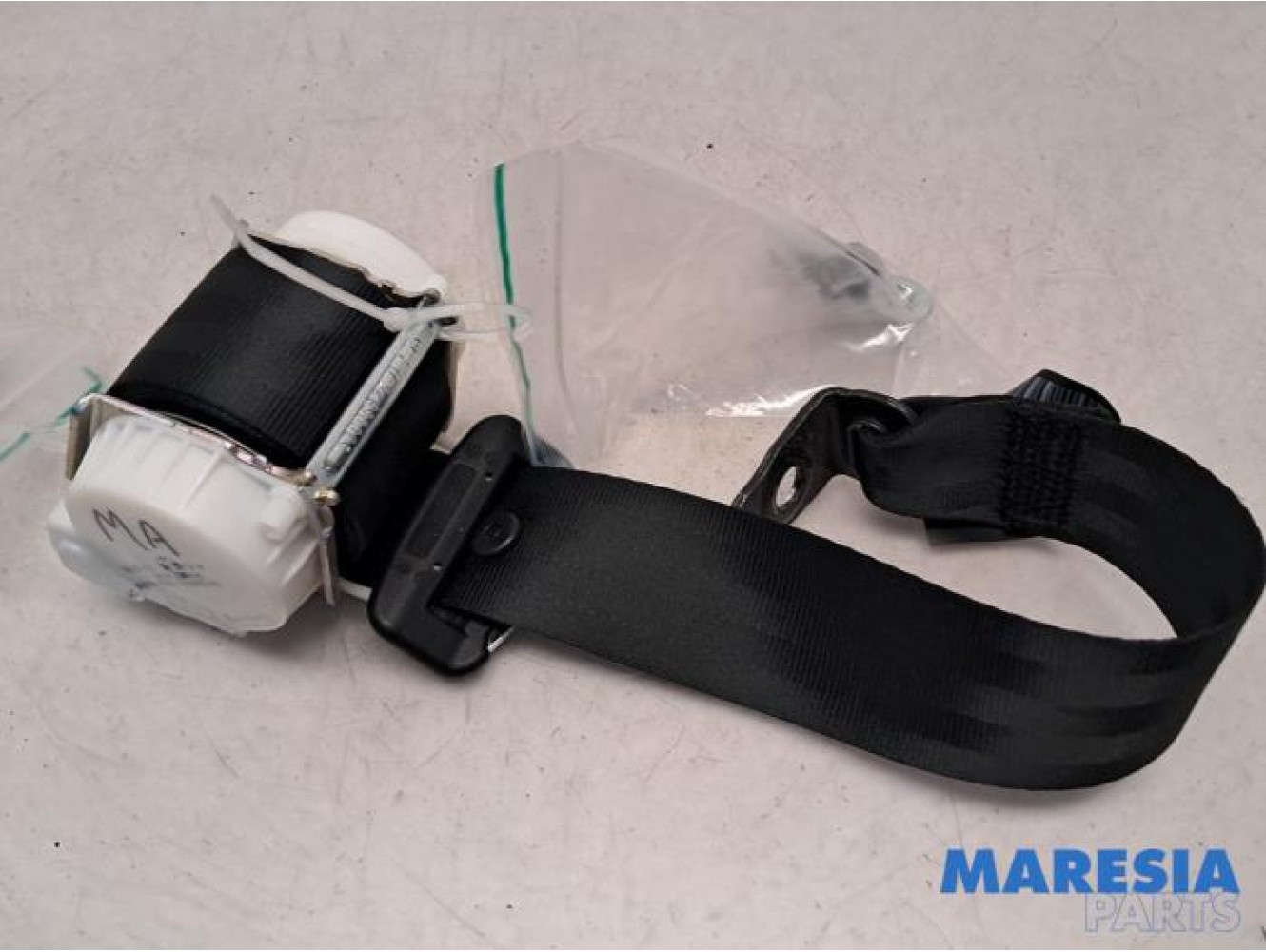 Peugeot - 308 - Rear seatbelt, centre