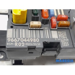 Peugeot - 3008 - Fuse box