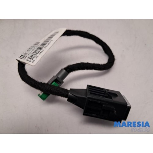 Peugeot - 308 - AUX / USB connection