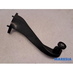 Peugeot - Partner - Sliding door roller, right