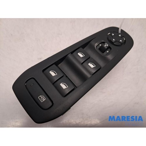 Peugeot - 308 - Multi-functional window switch