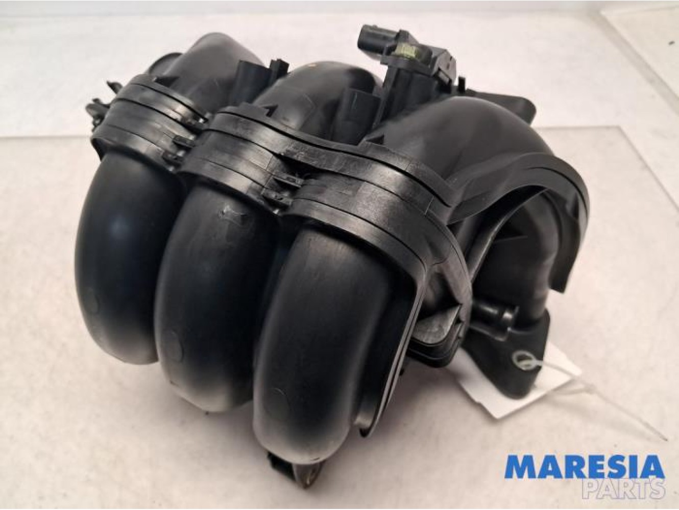 Peugeot - 107 - Intake manifold