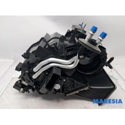 Opel - Crossland X - Heater housing
