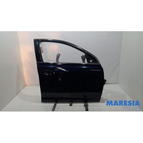 Peugeot - 308 - Front door 4-door, right