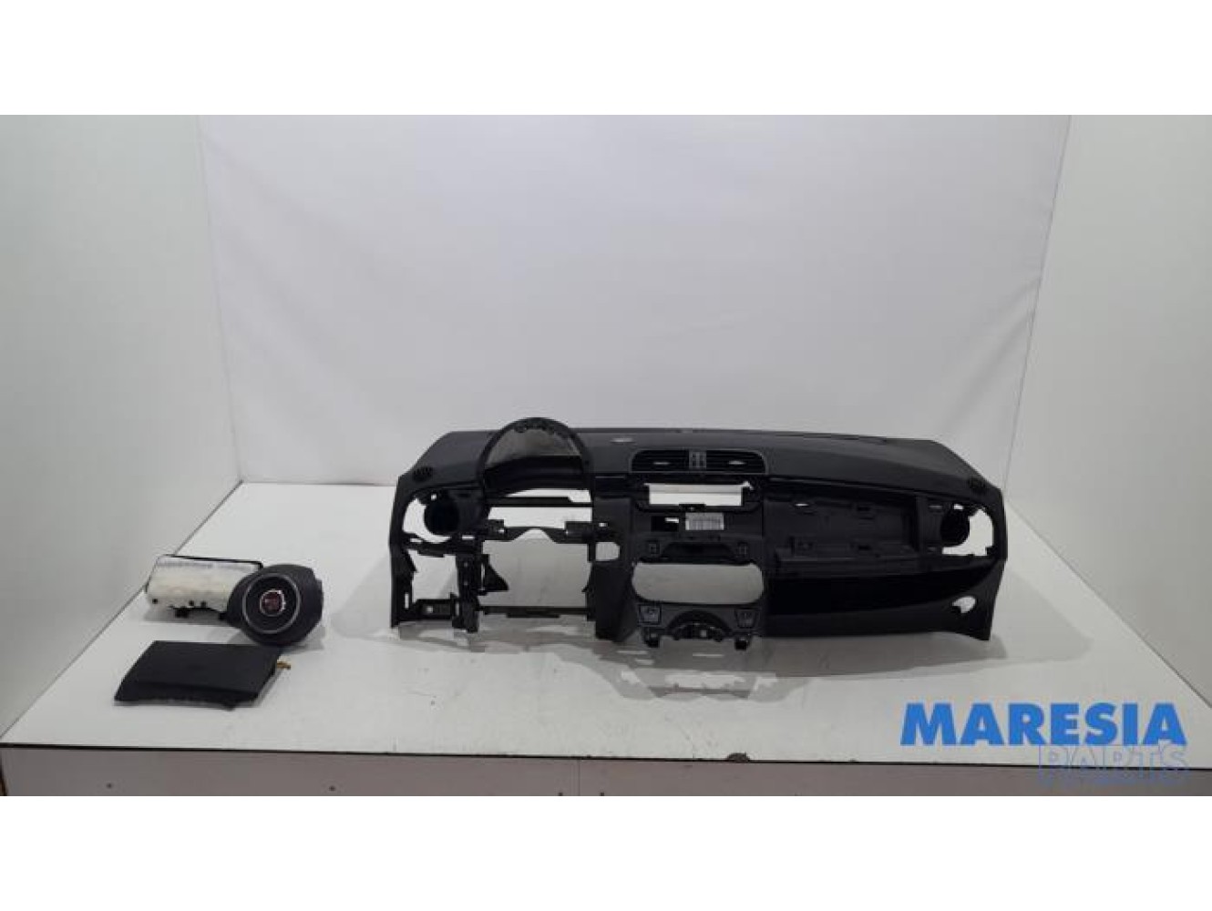 Fiat - 500 - Airbag set + dashboard