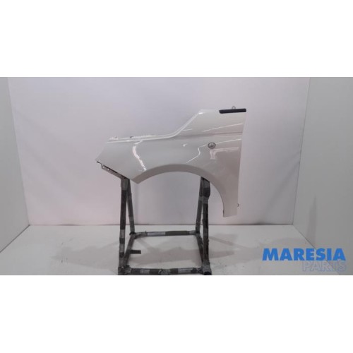 Fiat - 500 - Front wing, left