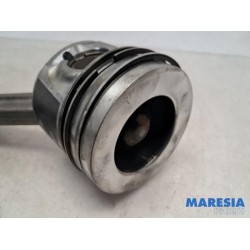 Citroen - C4 Cactus - Connecting rod