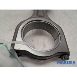 Citroen - C4 Cactus - Connecting rod