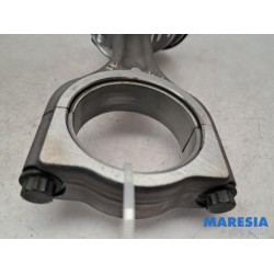 Citroen - C4 Cactus - Connecting rod