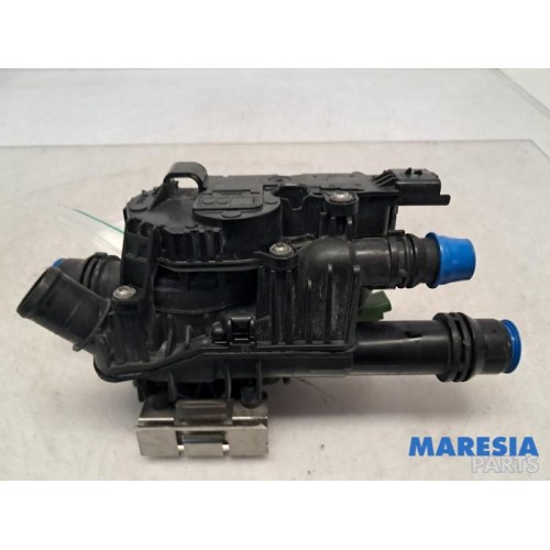 Citroen - C4 Cactus - Thermostat housing