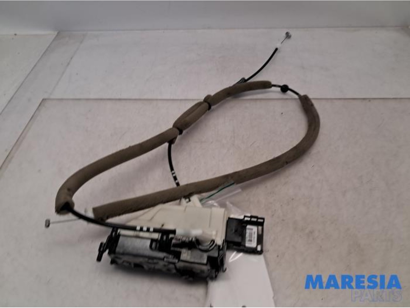 Peugeot - Partner - Sliding door lock mechanism, right
