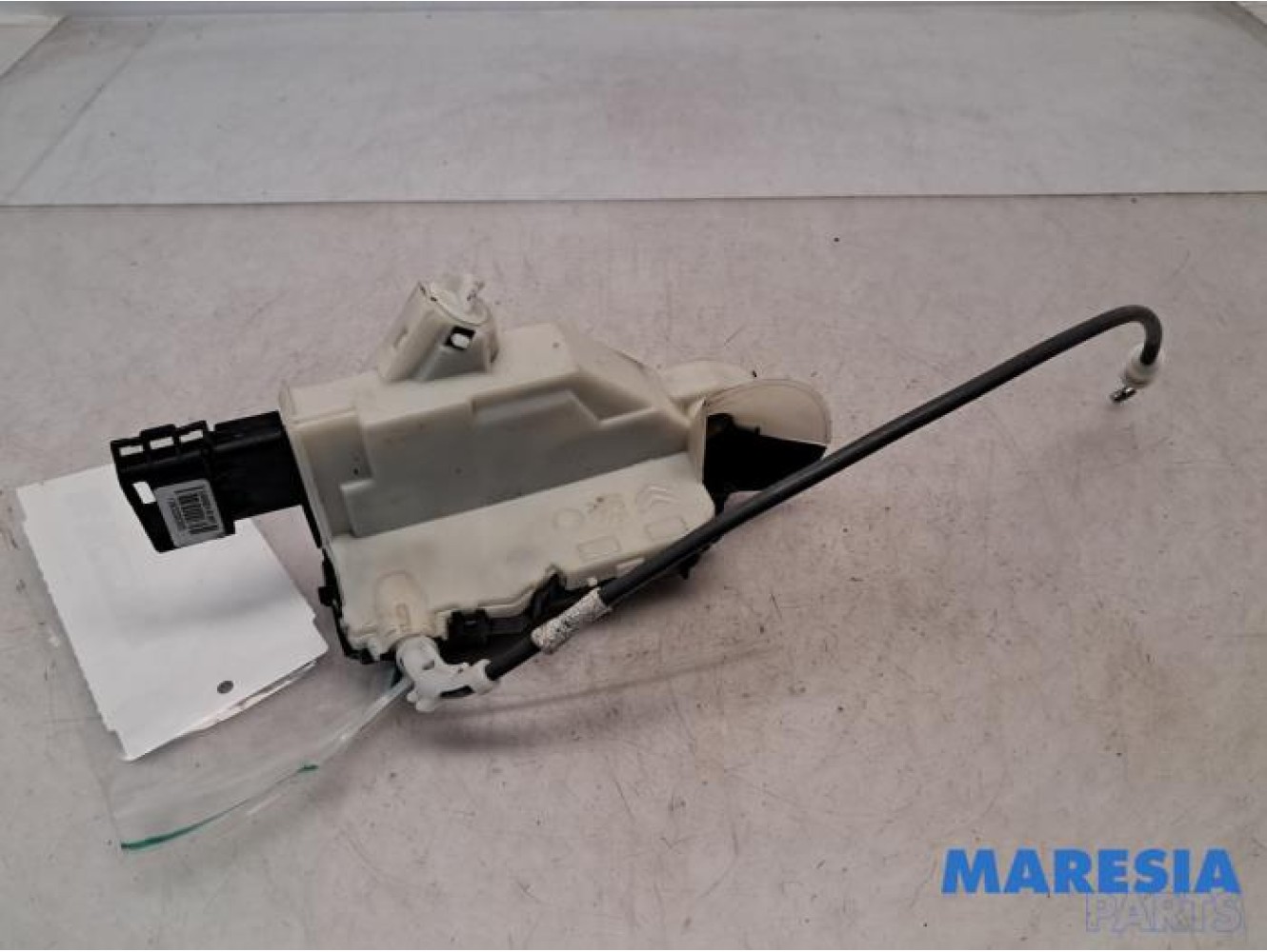 Peugeot - Partner - Minibus/van rear door lock mechanism