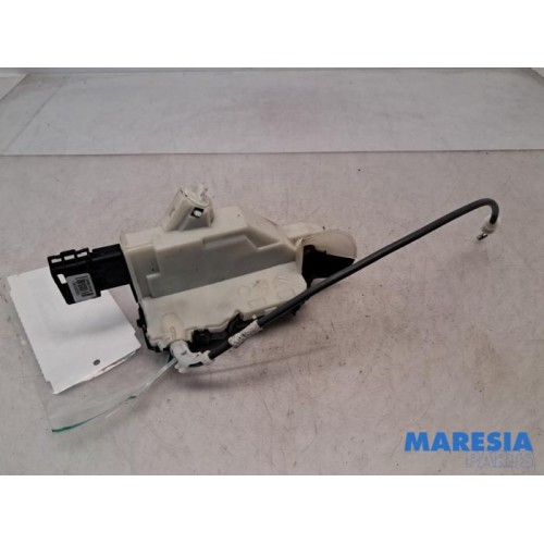 Peugeot - Partner - Minibus/van rear door lock mechanism