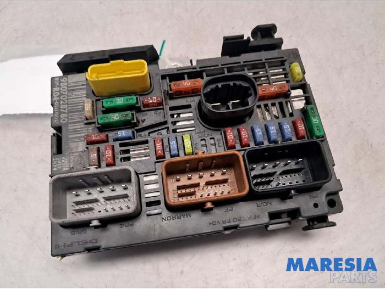 Peugeot - Partner - Fuse box