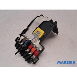 Peugeot - Partner - Fuse box